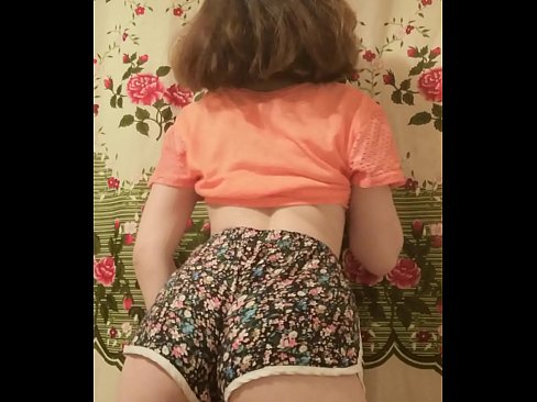 ❤️ סעקסי יונג באַבע סטריפּינג אַוועק איר קורצע הייזלעך אויף אַפּאַראַט פּאָרנאָ פב אין פּאָרן yi.epicpornvideos-com.ru ❤